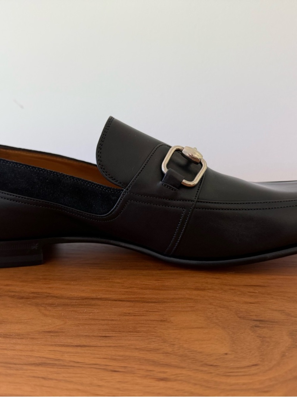 Gucci Men’s Black Leather Shoes - Picture 3 of 11